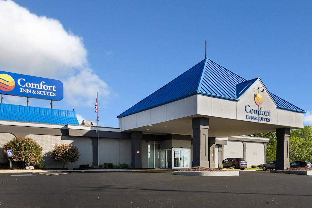 Comfort Inn & Suites Airport 锡拉丘 外观 照片